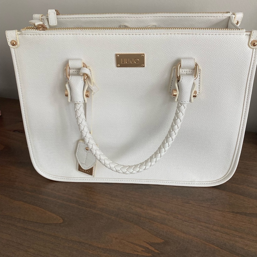 Liu Jo White Tote Bag with Gold Accents❤️❤️❤️